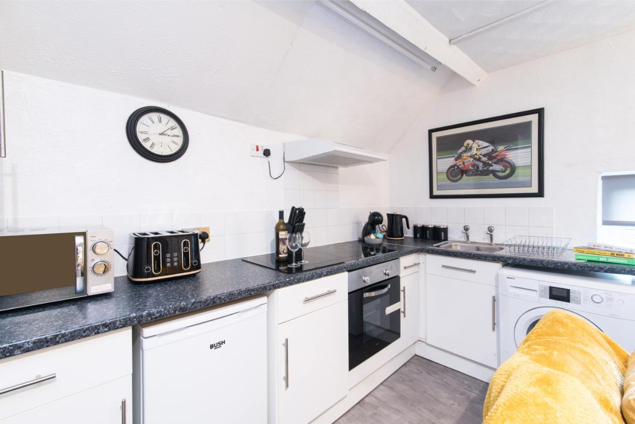 Dd Apartment 8 - Free Parking - Fast Wifi Castle Donington Extérieur photo